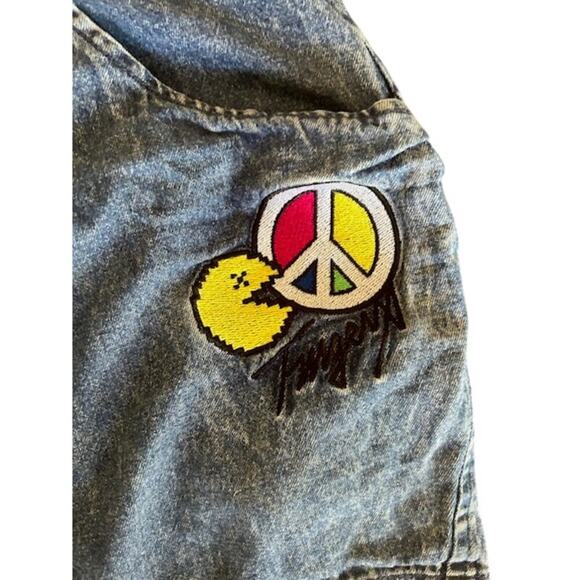 Fingercroxx Vintage Denim Shorts – Peace Patch Pac-Man Graphic – Waist 30 - Picture 2 of 6